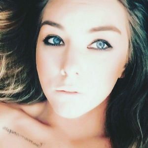 Meet your Posher, Meagan